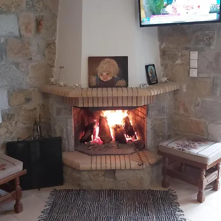 Stymfalia Stone House Apartment