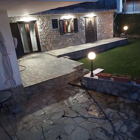 Stymfalia Stone House