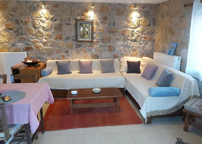 شقة Stymfalia Stone House Dhriza