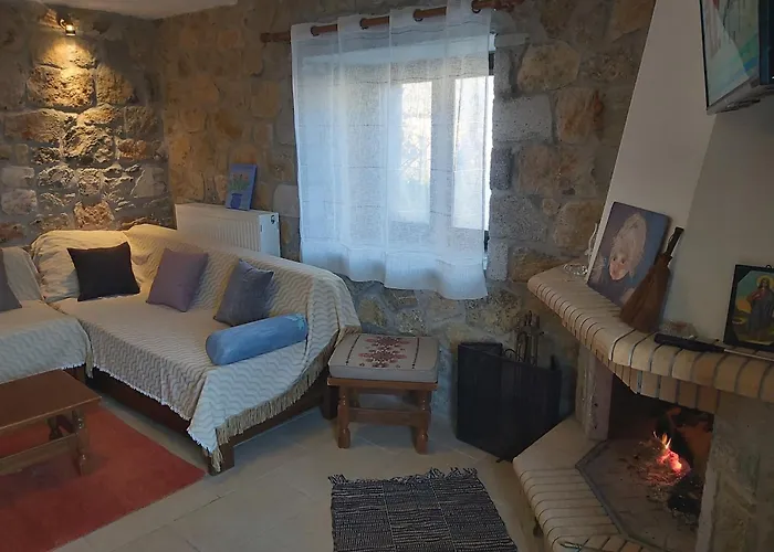 Stymfalia Stone House * Dhriza